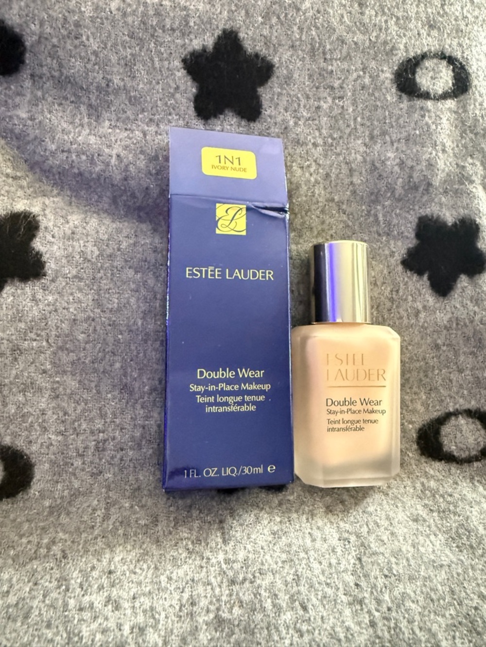 New! Estee Lauder double wear foundation full size 1oz(30ml)